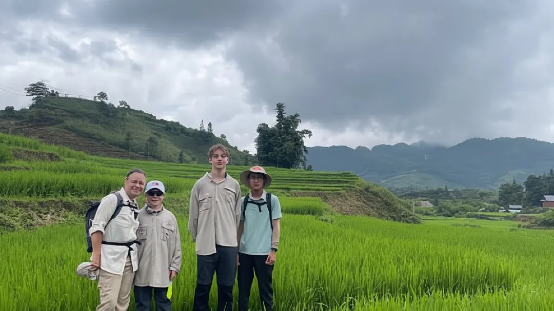 1-Day Sapa Hiking Tour: Cat Cat, San Sa Ho, Y Linh Ho Mong, Lao Chai San & Ta Van